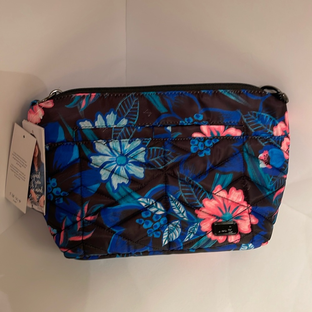 LUG Flare Resort Black NWT